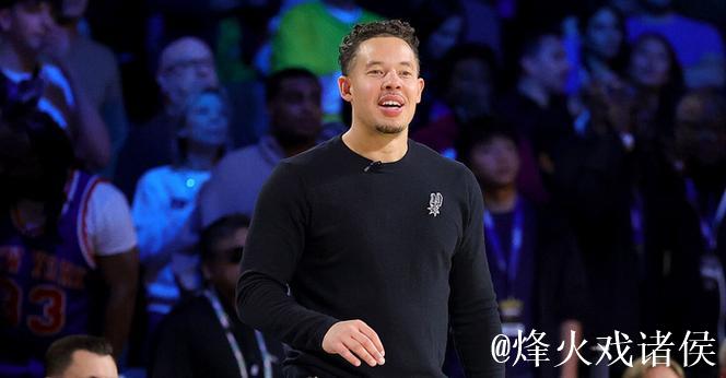 文班是否首发?米奇:我们仍在权衡对球队的最佳选择 文班是否首发?米奇:我们仍在权衡对球队的最佳选择